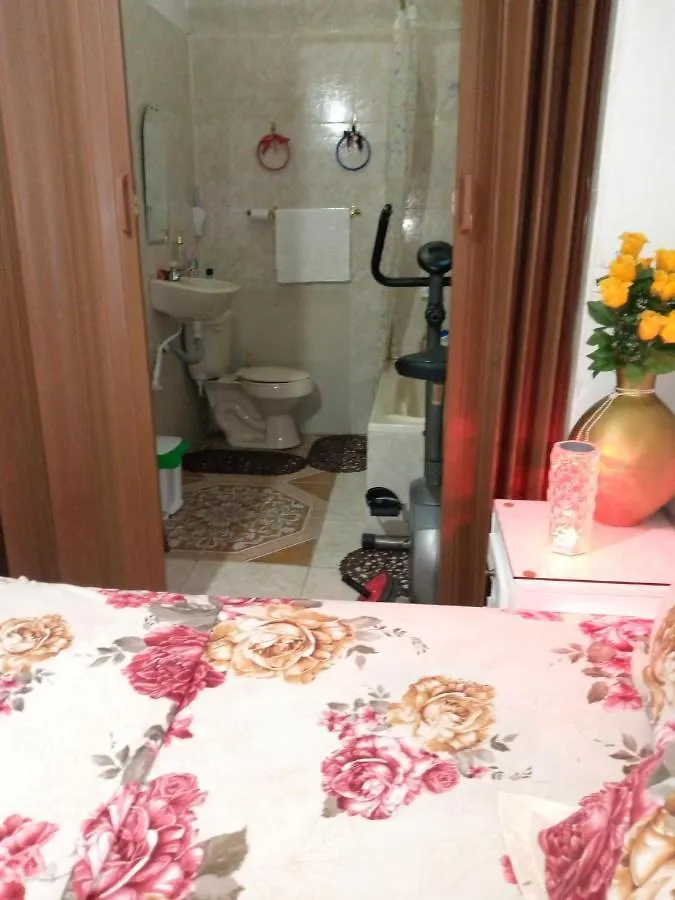 גוויאקיל Acuarela Del Rio H#1 Cerca Terminal Terrestre Habitacion Privada Con Bano אקוודור