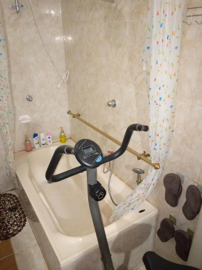 גוויאקיל Acuarela Del Rio H#1 Cerca Terminal Terrestre Habitacion Privada Con Bano 0*,  אקוודור
